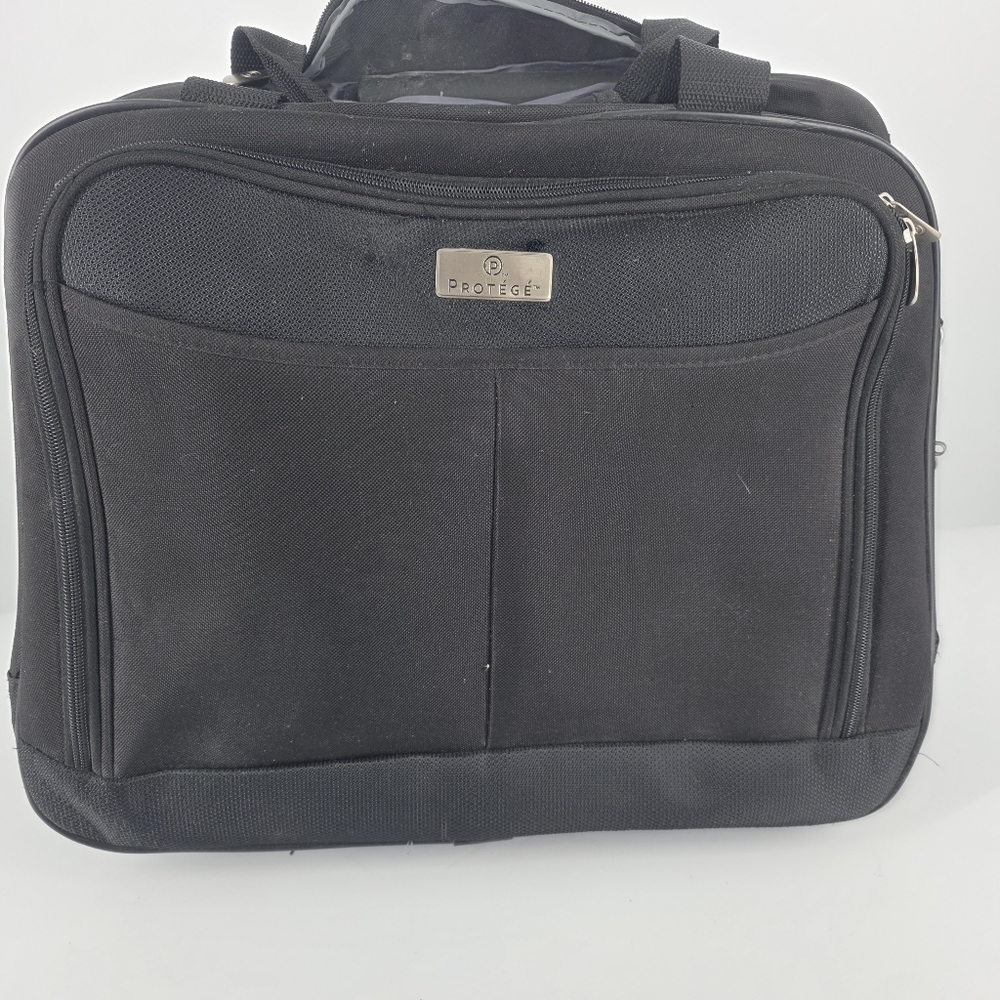 Protege Arendale 16" Softside Under Seat Luggage, Black